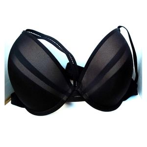 NWT Chantelle Bra